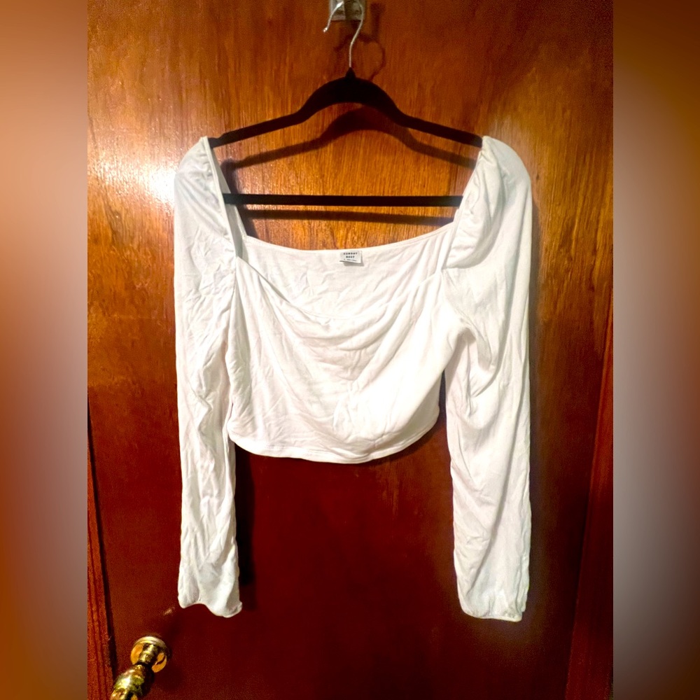 Aritzia- Sunday’s Best white crop top